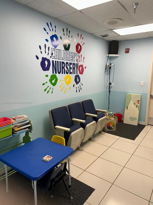 出租: $36 (0 贝兹, 0 浴室, 0 平方英尺)