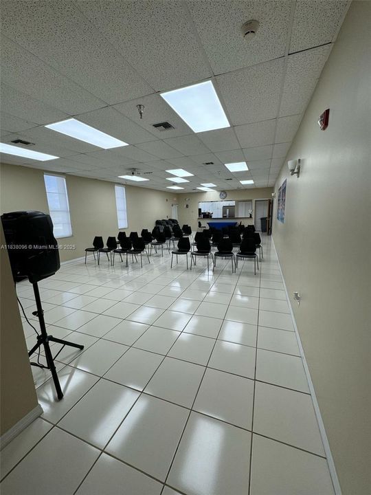 出租: $36 (0 贝兹, 0 浴室, 0 平方英尺)