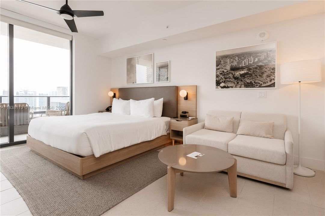 待售: $530,000 (0 贝兹, 1 浴室, 367 平方英尺)