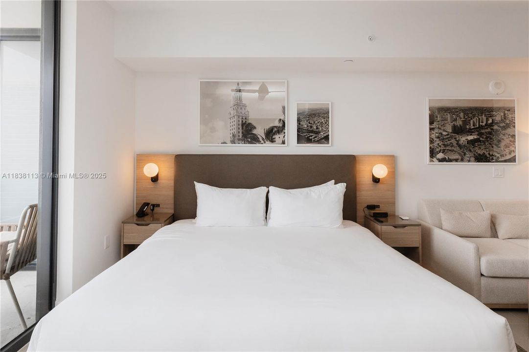 待售: $530,000 (0 贝兹, 1 浴室, 367 平方英尺)