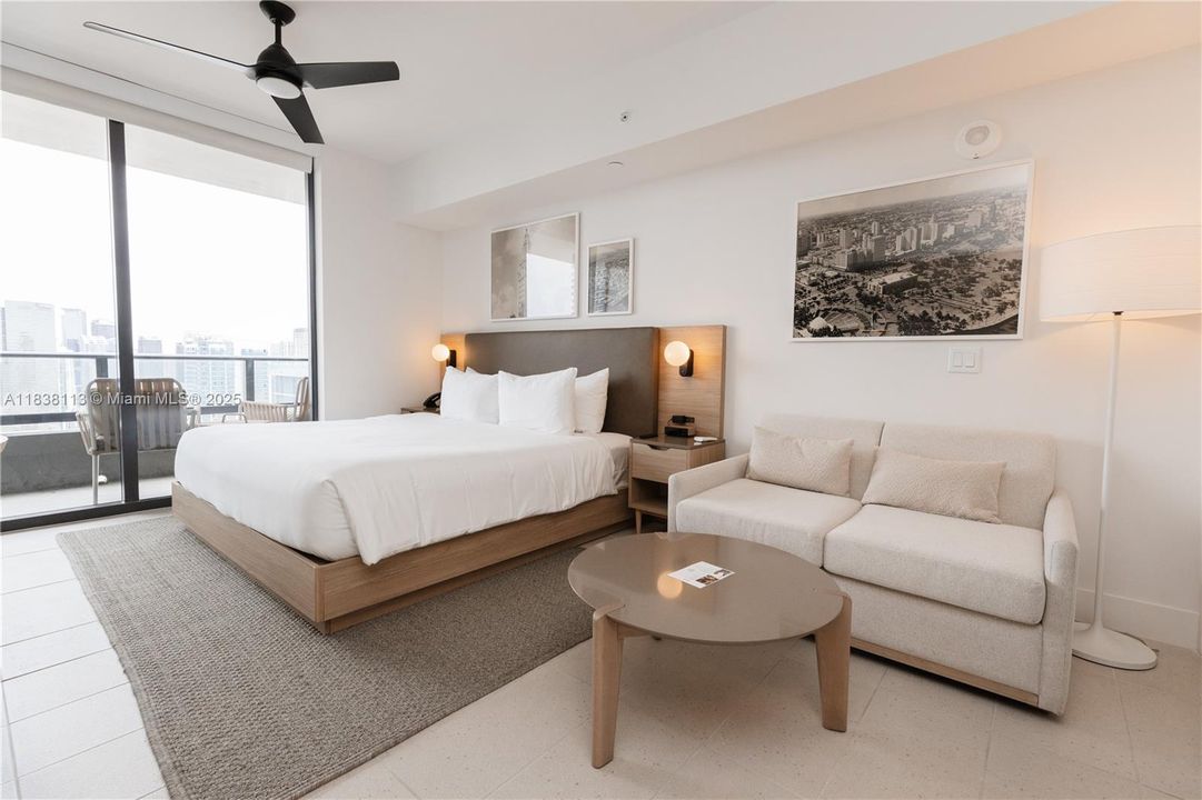 待售: $530,000 (0 贝兹, 1 浴室, 367 平方英尺)