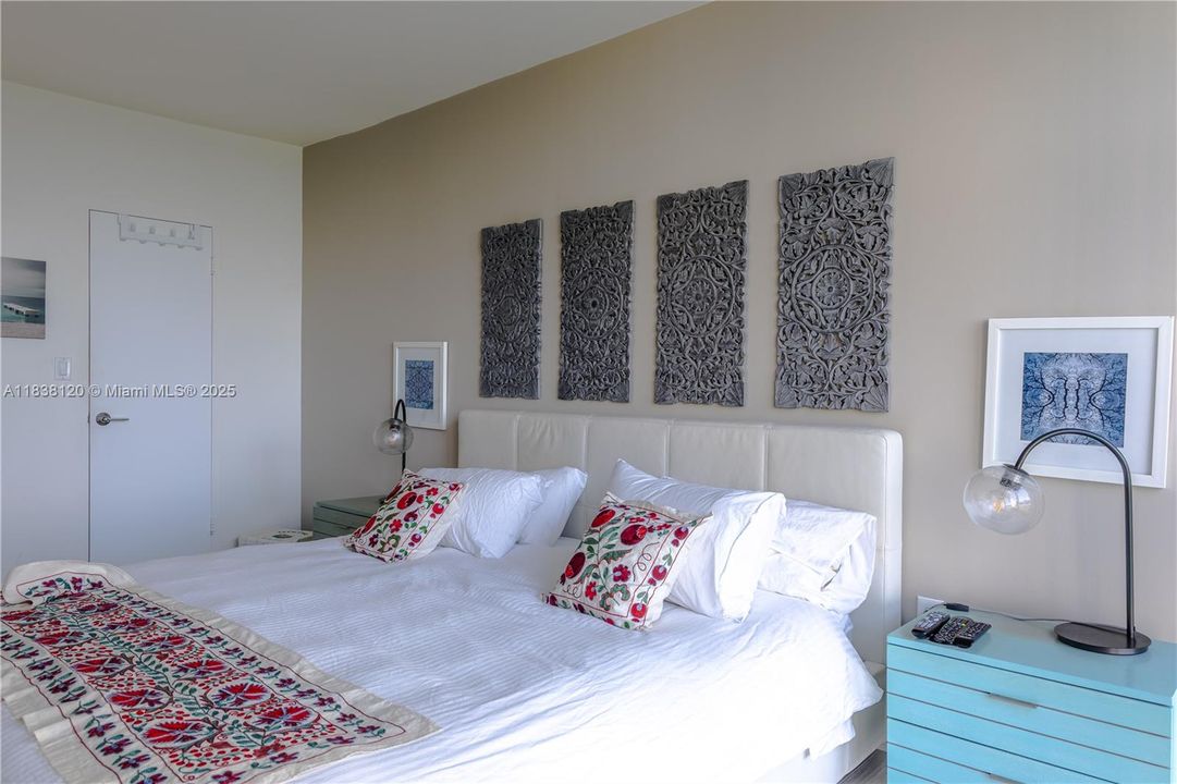 En Venta: $1,300,000 (2 camas, 2 baños, 1056 Pies cuadrados)