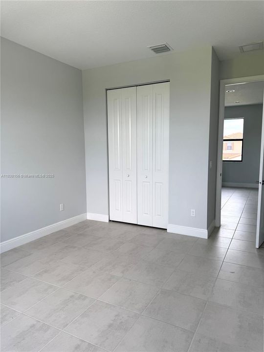 Recently Rented: $4,600 (4 beds, 3 baths, 2512 Square Feet)