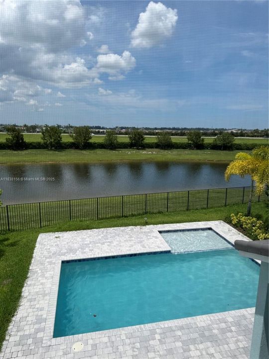 Recently Rented: $4,600 (4 beds, 3 baths, 2512 Square Feet)