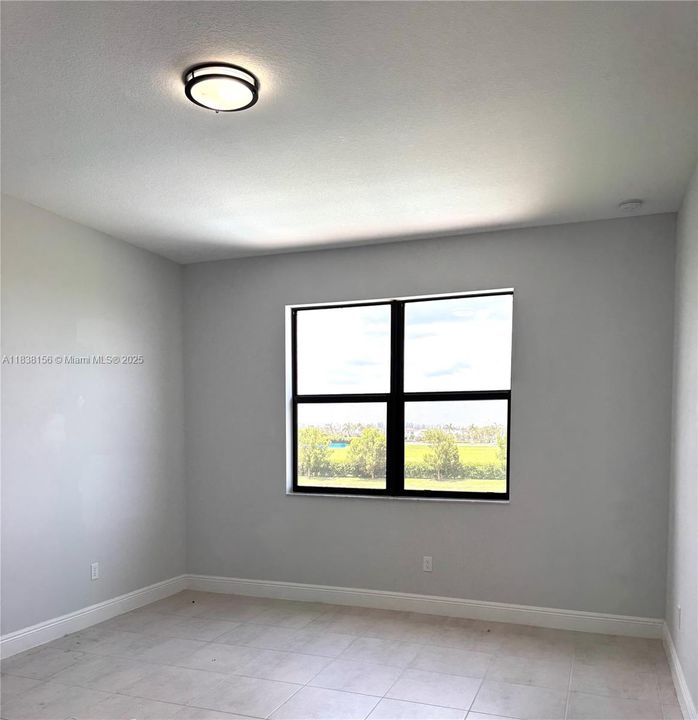 Recently Rented: $4,600 (4 beds, 3 baths, 2512 Square Feet)