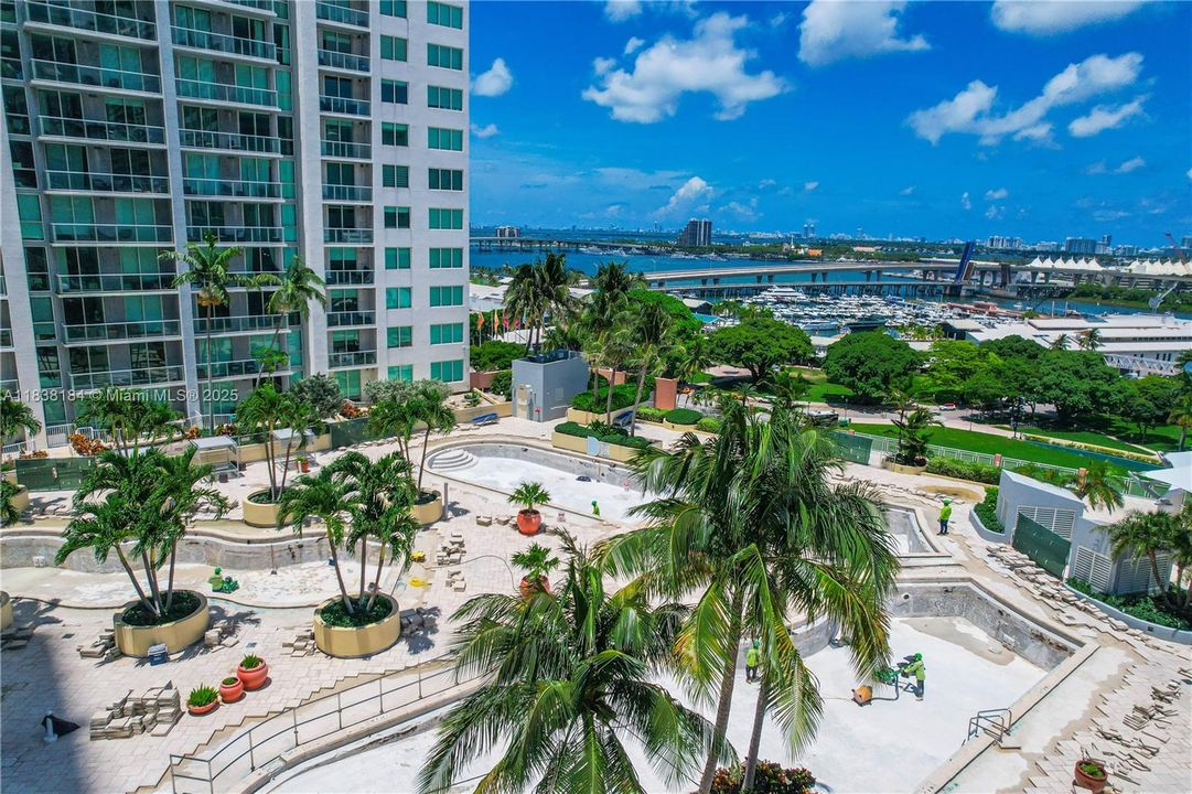 Active With Contract: $269,000 (0 beds, 1 baths, 506 Square Feet)