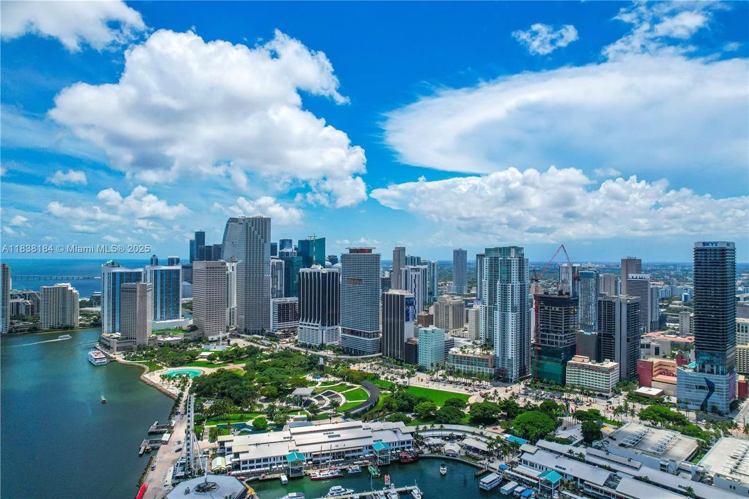 Active With Contract: $269,000 (0 beds, 1 baths, 506 Square Feet)