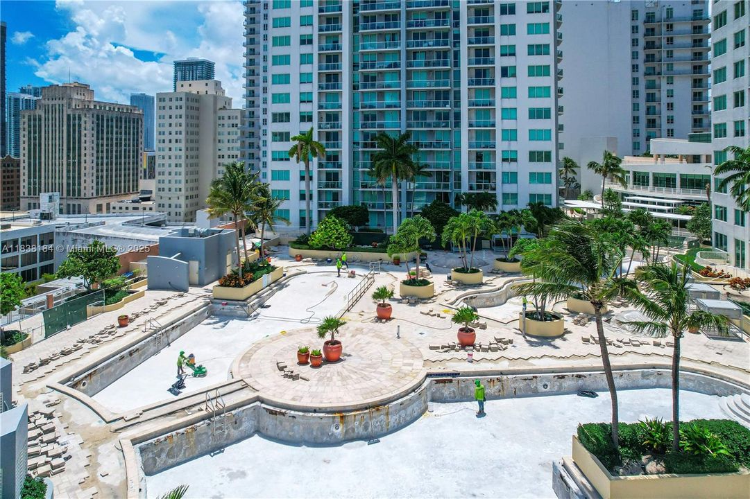 Active With Contract: $269,000 (0 beds, 1 baths, 506 Square Feet)