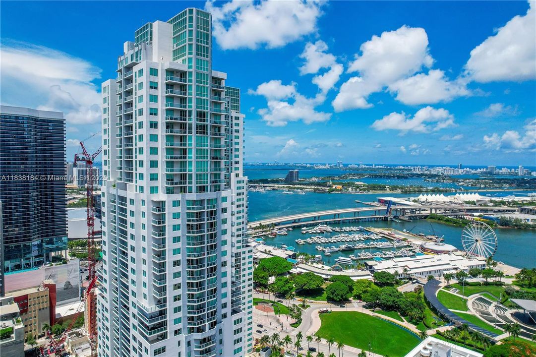 Active With Contract: $269,000 (0 beds, 1 baths, 506 Square Feet)