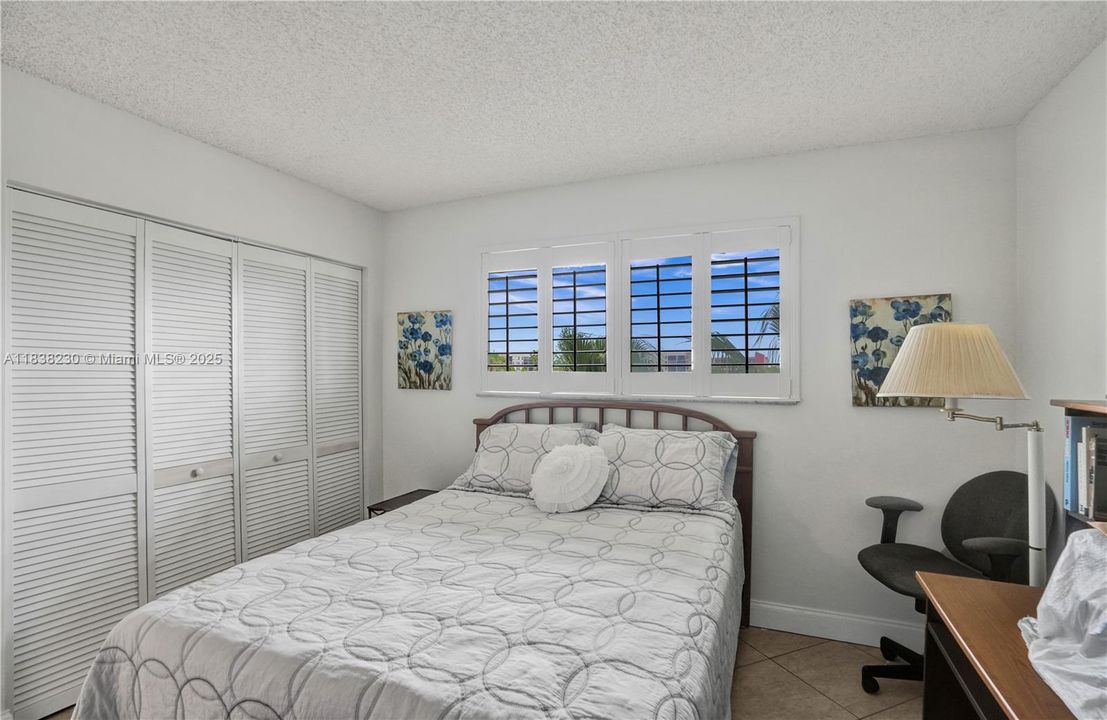 Activo con contrato: $249,000 (2 camas, 2 baños, 1222 Pies cuadrados)