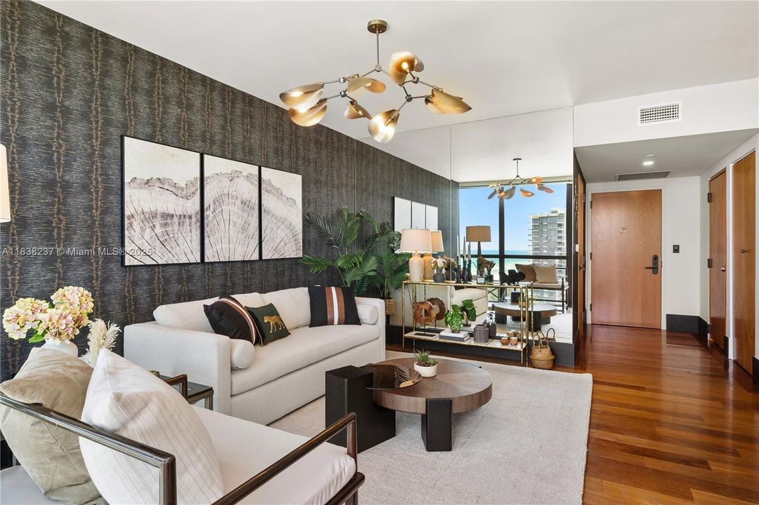 Recently Sold: $2,300,000 (1 beds, 1 baths, 821 Square Feet)