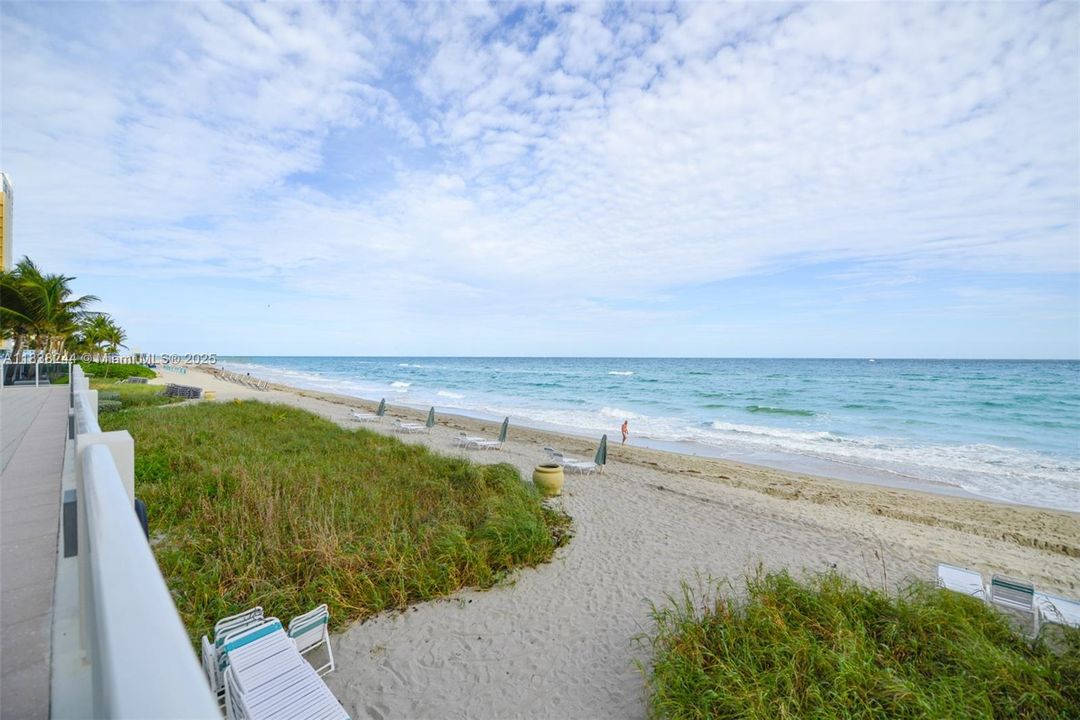 待售: $755,000 (2 贝兹, 2 浴室, 1360 平方英尺)