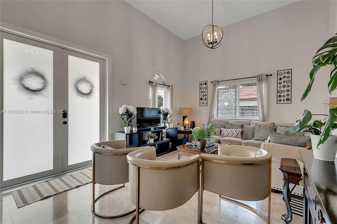 Foyer/Living Room 12.11 x 20.1