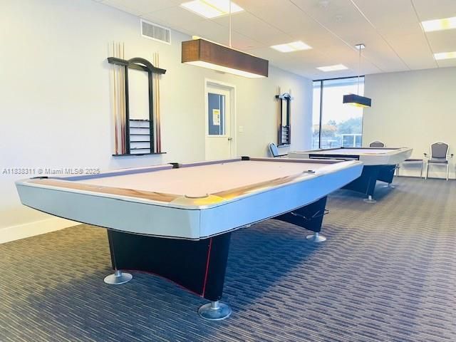 For Sale: $310,000 (2 beds, 2 baths, 996 Square Feet)