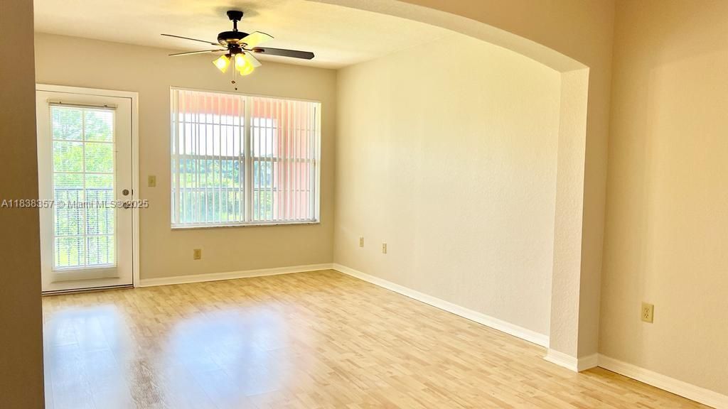 Recently Rented: $2,150 (2 beds, 2 baths, 1288 Square Feet)