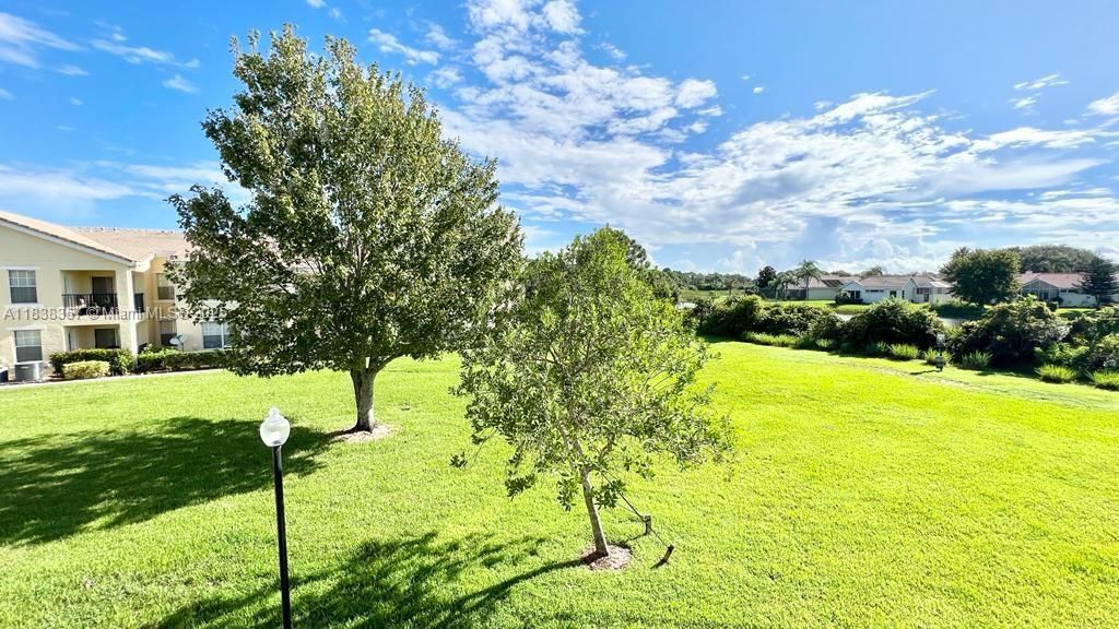 Recently Rented: $2,150 (2 beds, 2 baths, 1288 Square Feet)