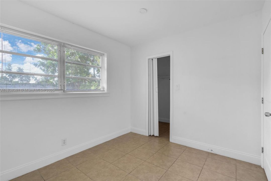 Recently Rented: $3,000 (3 beds, 2 baths, 1145 Square Feet)