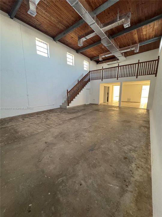 出租: $6,499 (0 贝兹, 0 浴室, 0 平方英尺)