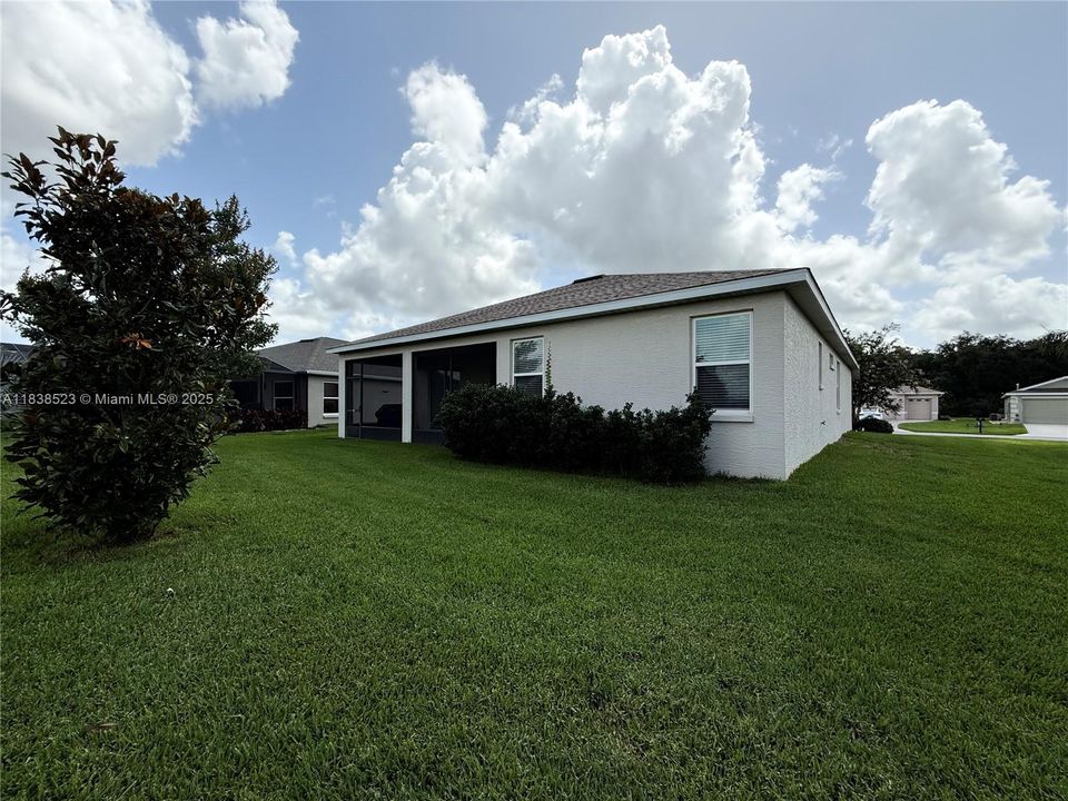 待售: $410,000 (3 贝兹, 2 浴室, 1948 平方英尺)