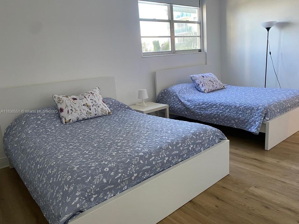 最近售出: $499,900 (2 贝兹, 2 浴室, 1176 平方英尺)