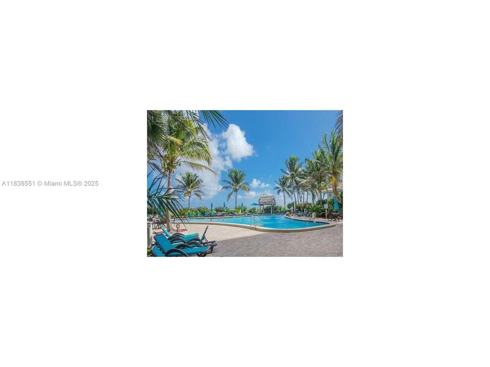 最近售出: $499,900 (2 贝兹, 2 浴室, 1176 平方英尺)