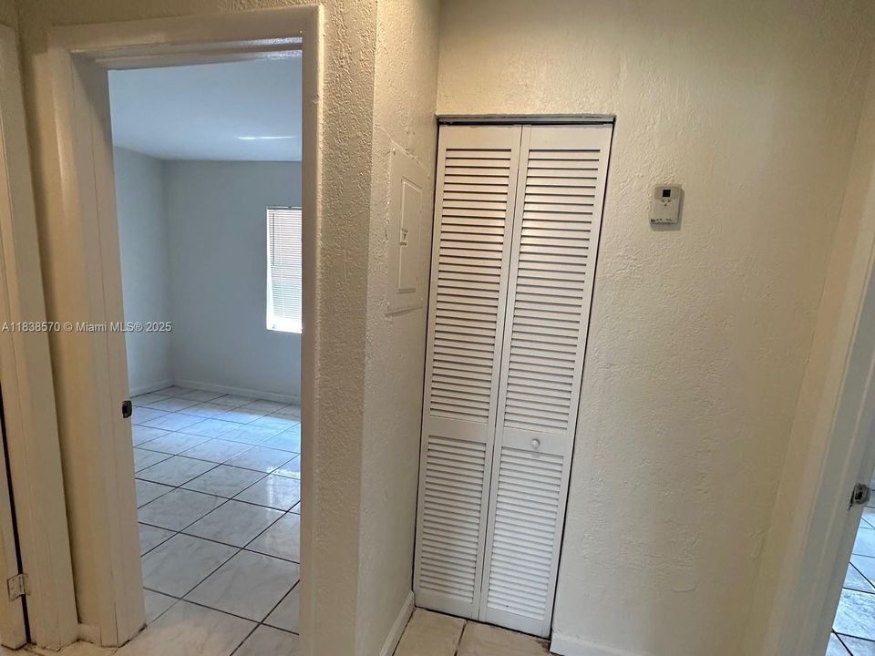 En Renta: $2,000 (3 camas, 1 baños, 1824 Pies cuadrados)