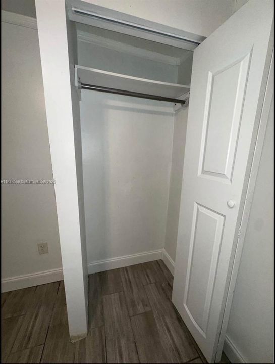 Recently Rented: $1,000 (0 beds, 1 baths, 300 Square Feet)