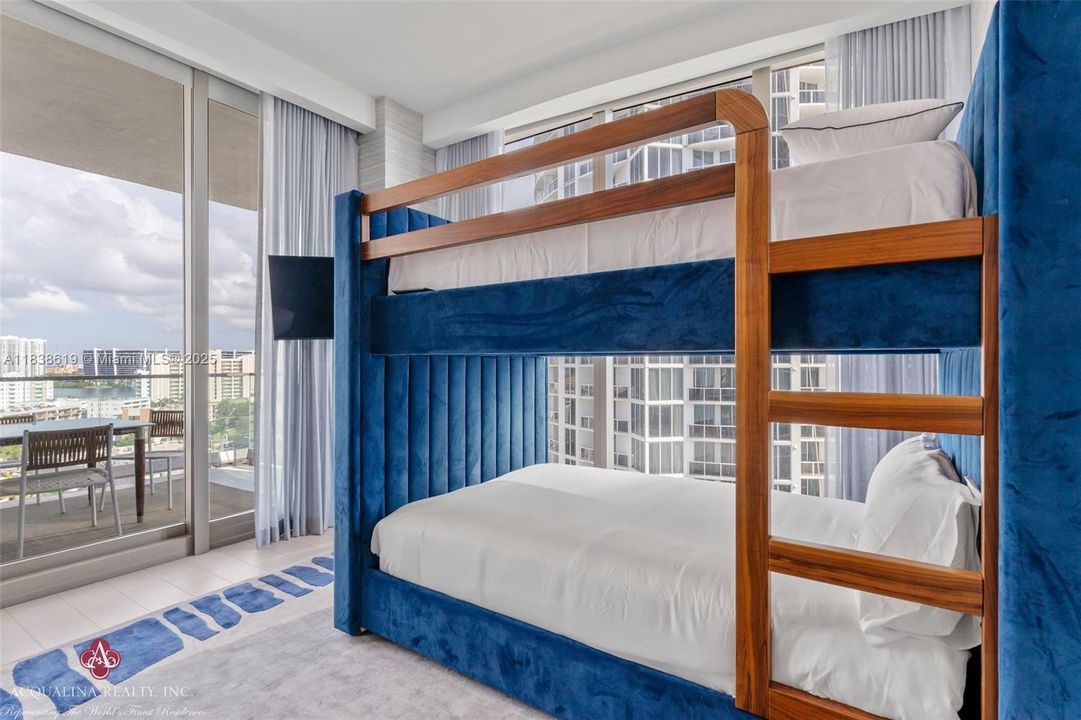 Recently Rented: $57,000 (4 beds, 5 baths, 0 Square Feet)