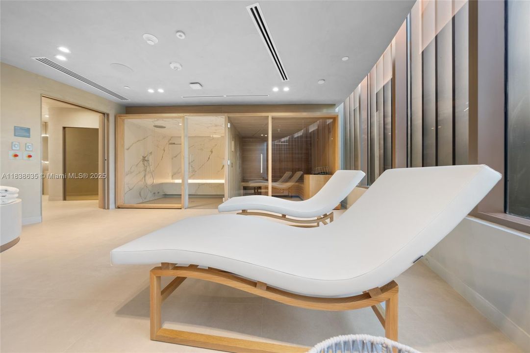 For Sale: $3,790,000 (2 beds, 3 baths, 2109 Square Feet)