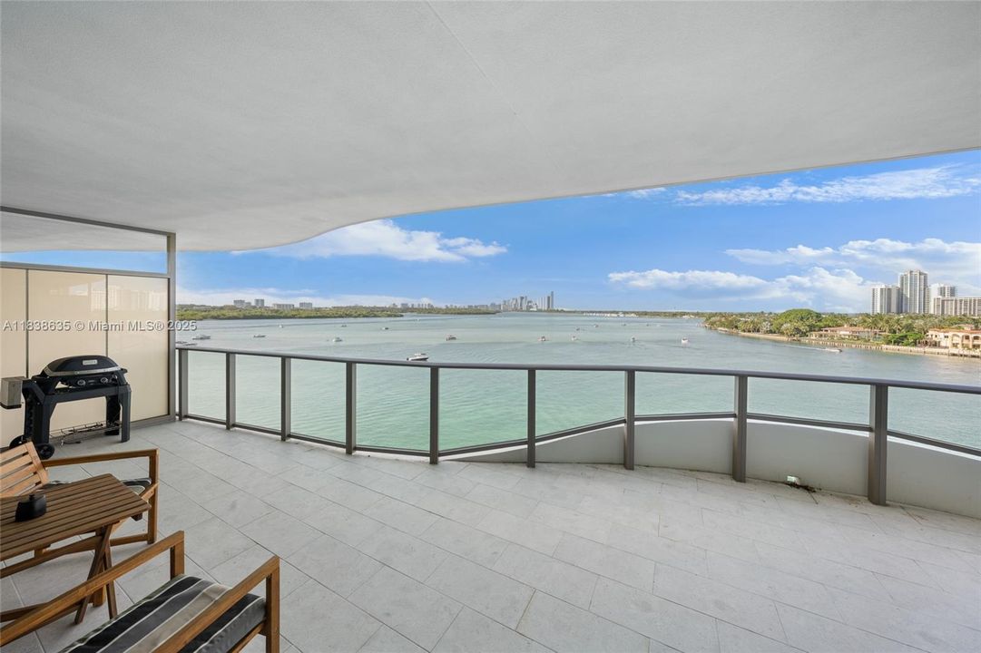 For Sale: $3,790,000 (2 beds, 3 baths, 2109 Square Feet)