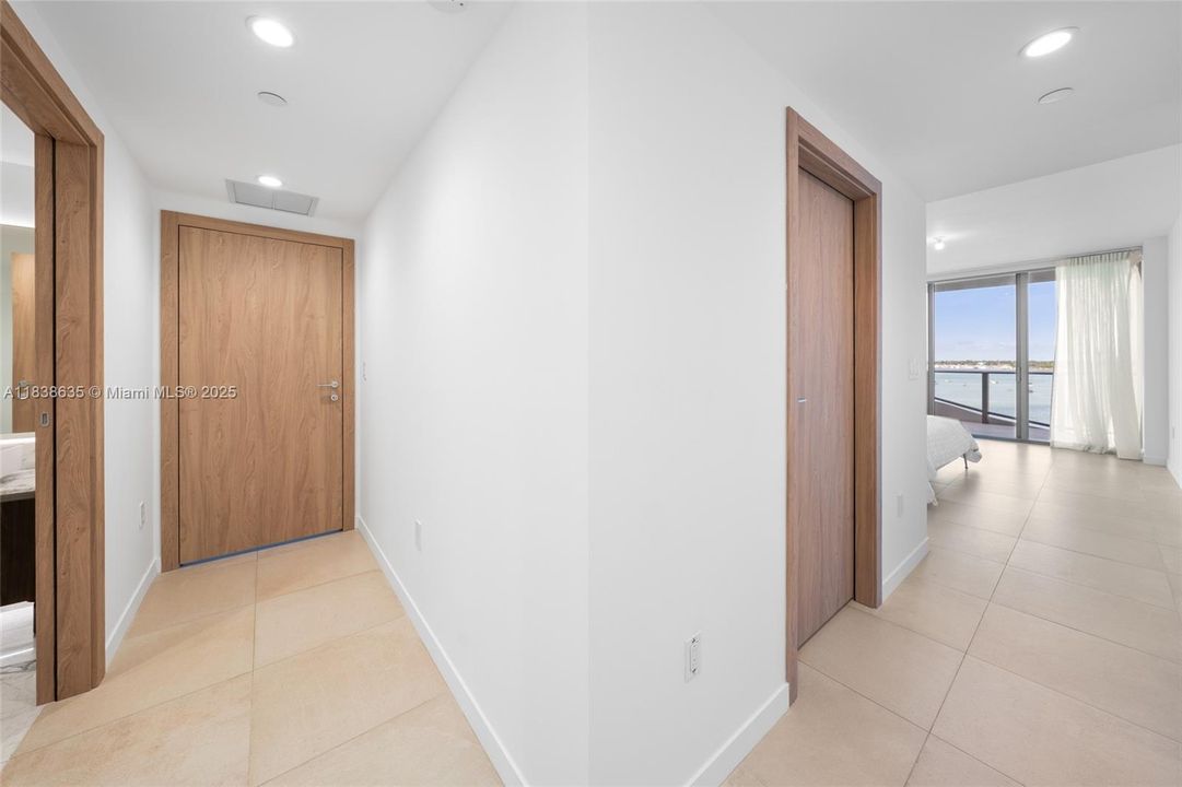 For Sale: $3,790,000 (2 beds, 3 baths, 2109 Square Feet)