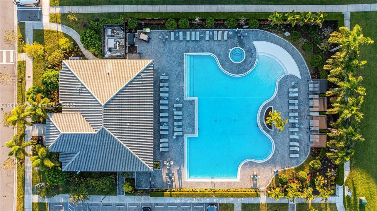 На продажу: $354,000 (3 спален, 2 ванн, 1442 Квадратных фут)