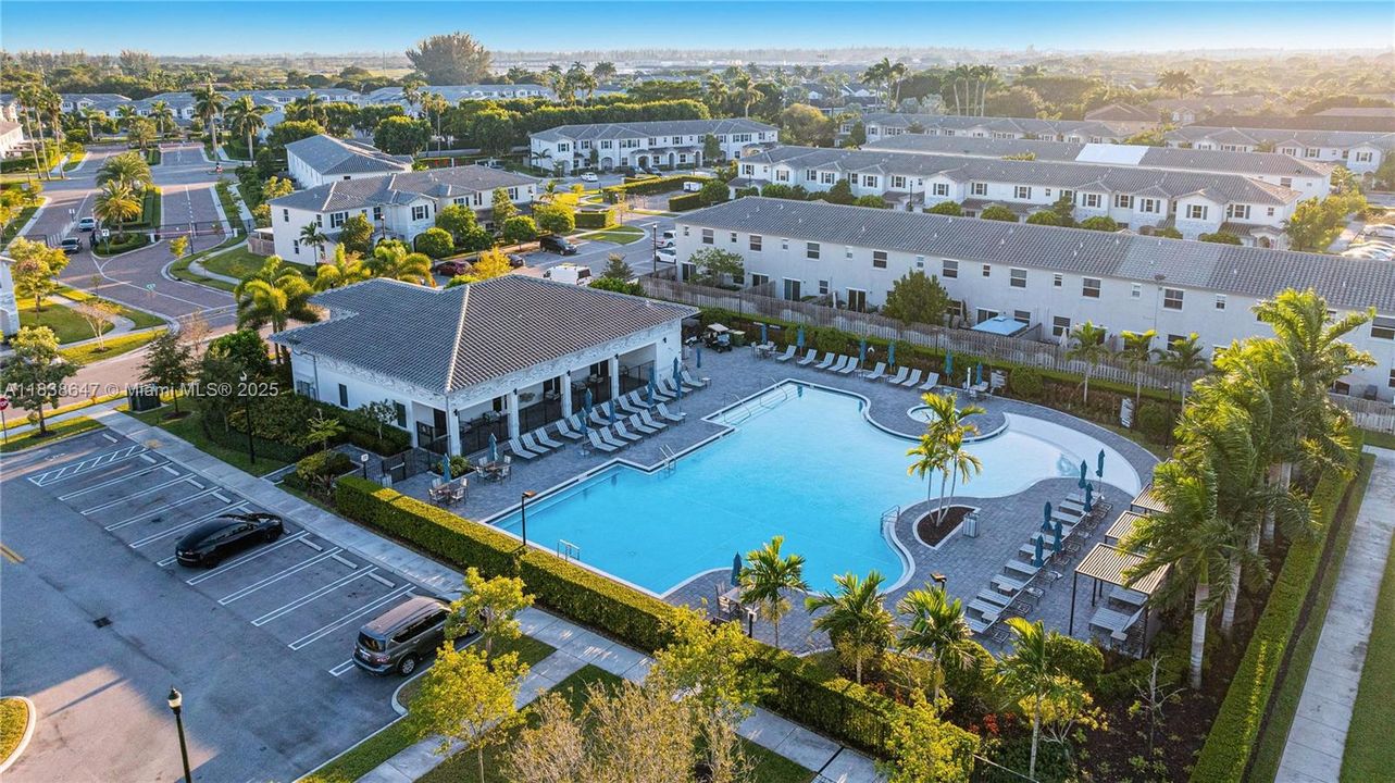 На продажу: $354,000 (3 спален, 2 ванн, 1442 Квадратных фут)