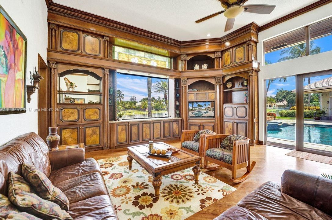 For Sale: $2,900,000 (7 beds, 5 baths, 5042 Square Feet)