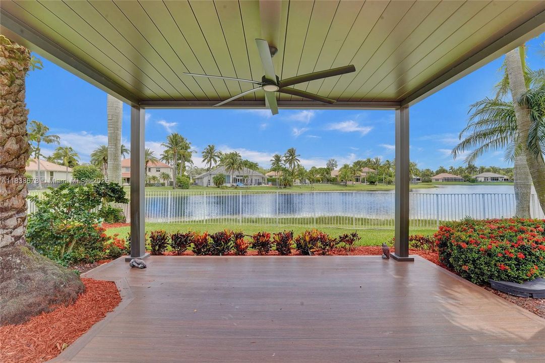 For Sale: $2,900,000 (7 beds, 5 baths, 5042 Square Feet)