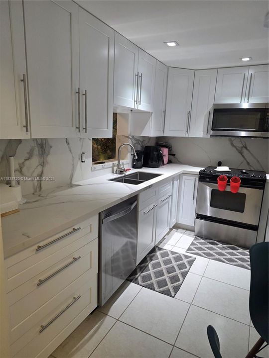 En Venta: $255,000 (2 camas, 2 baños, 1092 Pies cuadrados)