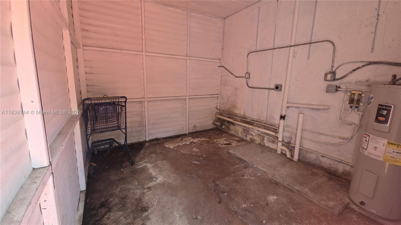 Vendido Recientemente: $499,000 (3 camas, 2 baños, 1080 Pies cuadrados)