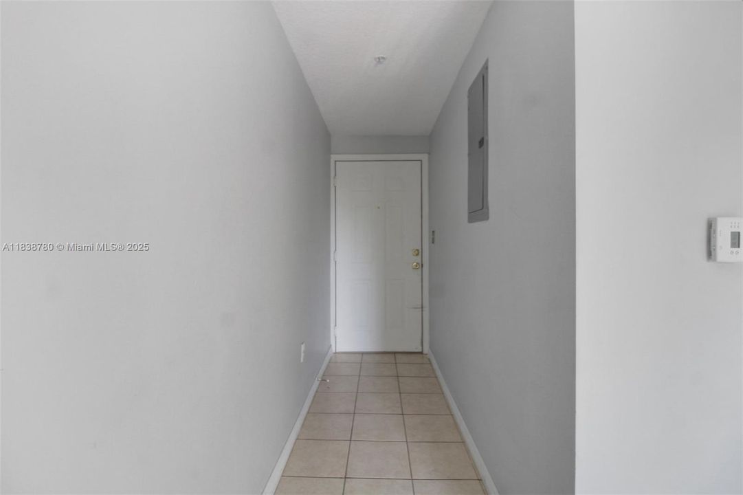 待售: $249,900 (1 贝兹, 1 浴室, 486 平方英尺)