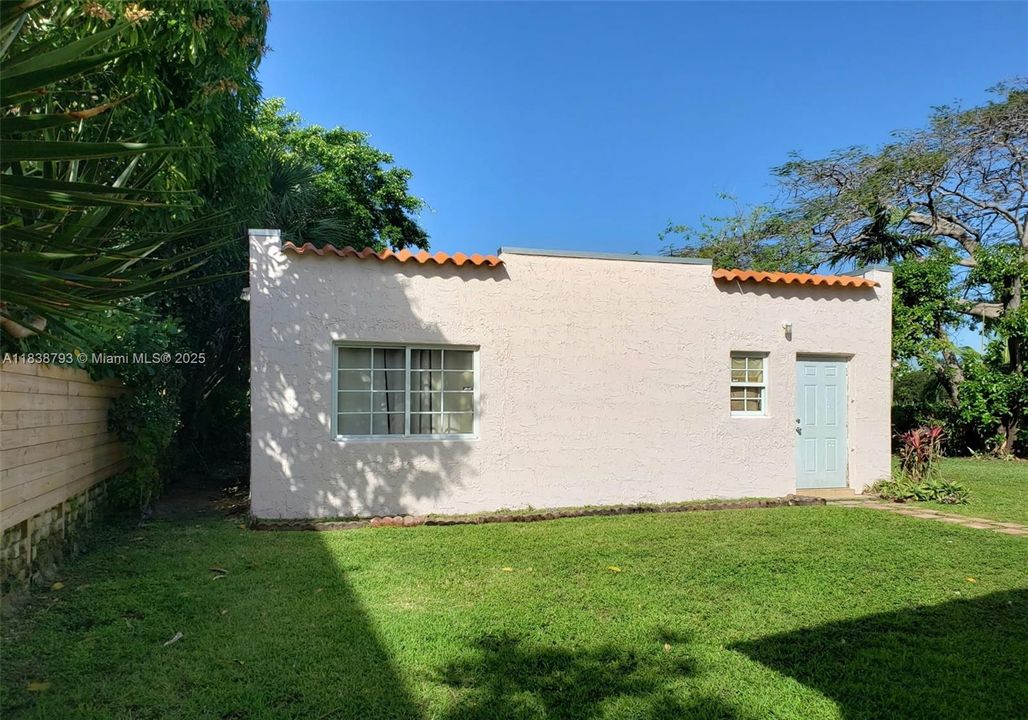 En Venta: $4,300,000 (5 camas, 4 baños, 3335 Pies cuadrados)