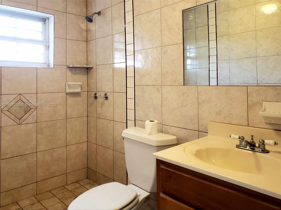 En Venta: $4,300,000 (5 camas, 4 baños, 3335 Pies cuadrados)