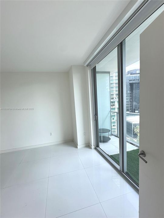 Vendido Recientemente: $519,900 (1 camas, 1 baños, 923 Pies cuadrados)