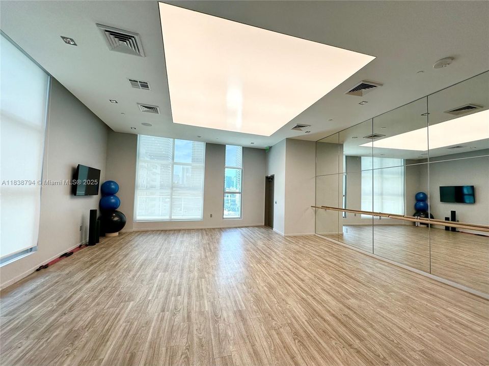 Vendido Recientemente: $519,900 (1 camas, 1 baños, 923 Pies cuadrados)