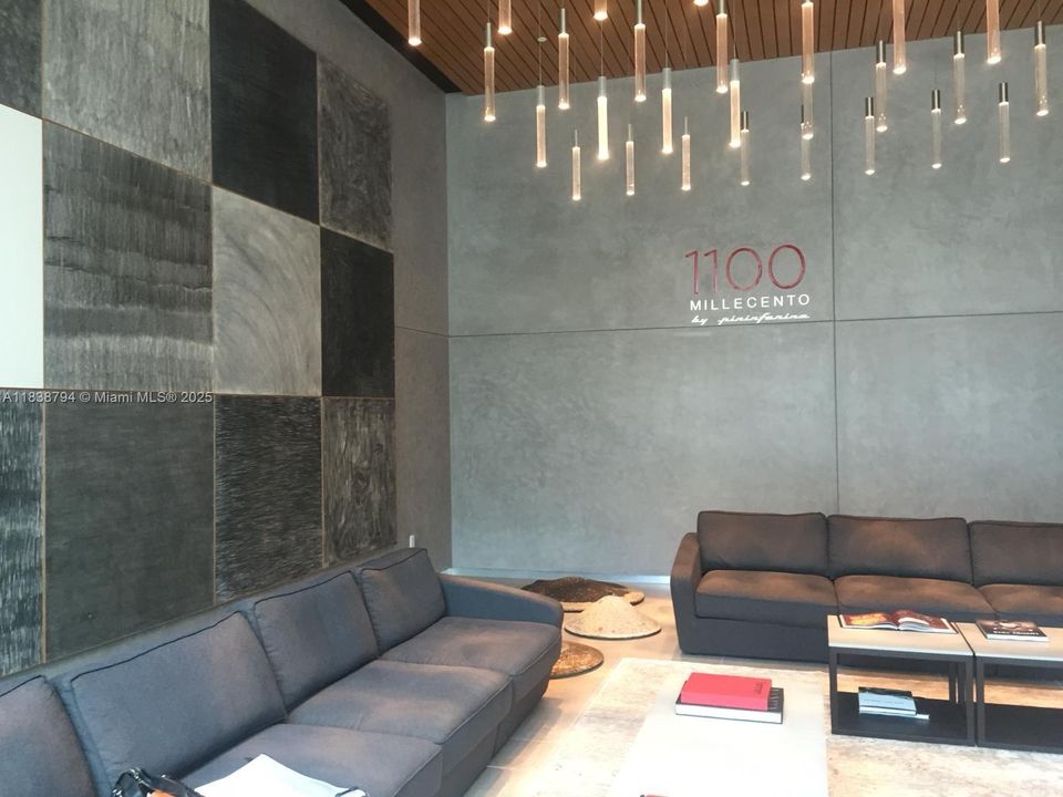 Vendido Recientemente: $519,900 (1 camas, 1 baños, 923 Pies cuadrados)