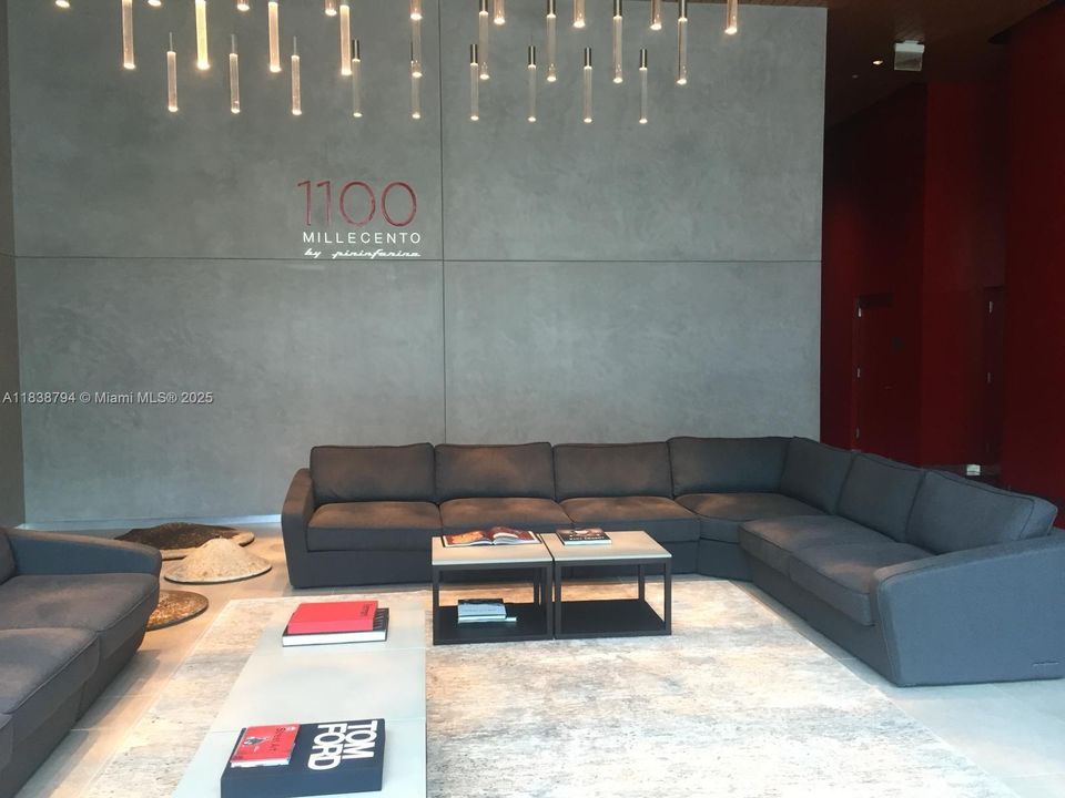 Vendido Recientemente: $519,900 (1 camas, 1 baños, 923 Pies cuadrados)