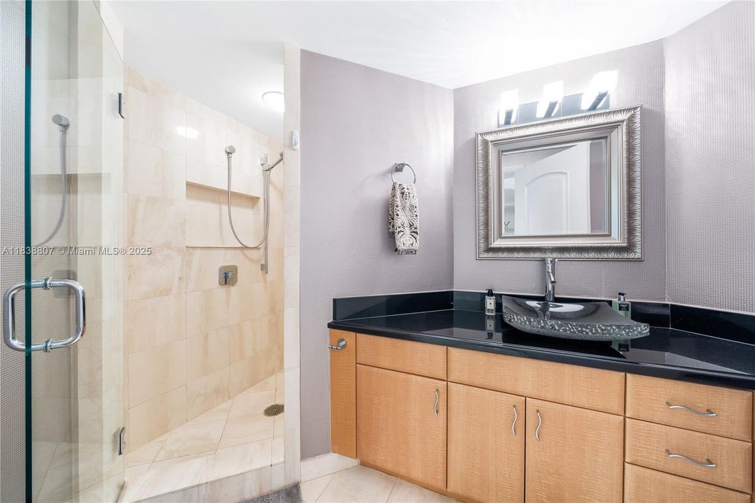 For Sale: $1,399,000 (3 beds, 3 baths, 2630 Square Feet)