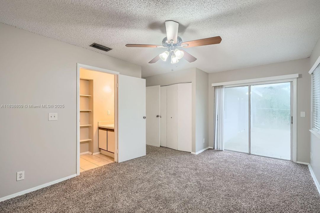 Active With Contract: $444,000 (3 beds, 2 baths, 1792 Square Feet)