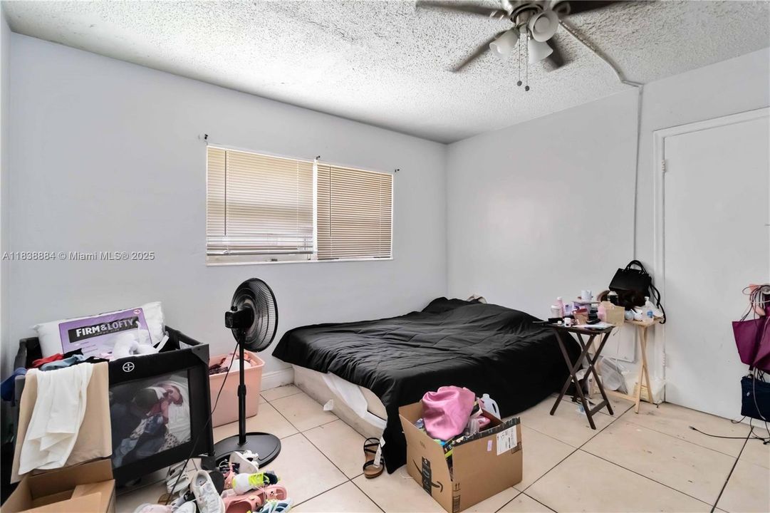 En Venta: $725,000 (0 camas, 0 baños, 2504 Pies cuadrados)