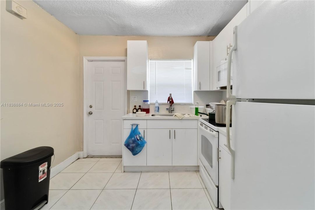 En Venta: $725,000 (0 camas, 0 baños, 2504 Pies cuadrados)