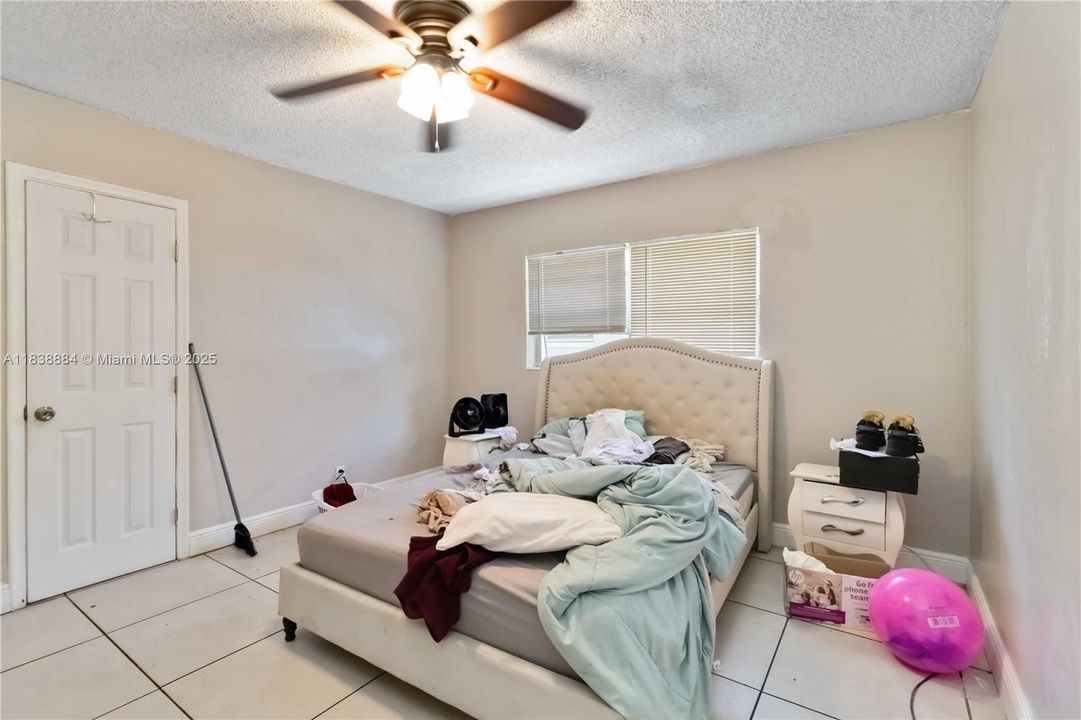 En Venta: $725,000 (0 camas, 0 baños, 2504 Pies cuadrados)