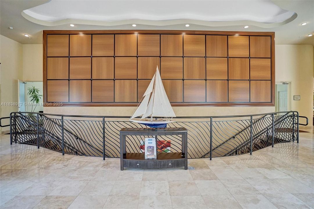 En Venta: $1,075,000 (2 camas, 2 baños, 1610 Pies cuadrados)